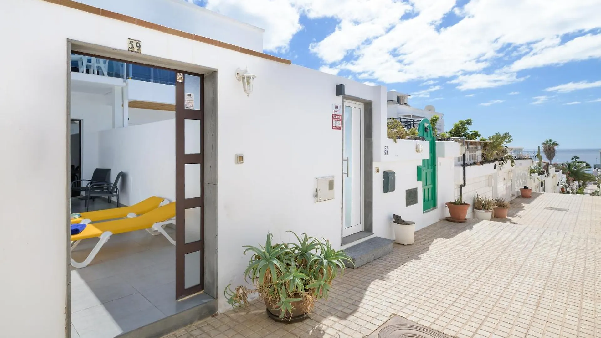 Apartment Timple Puerto Del Carmen 0*, Puerto del Carmen (Lanzarote) Spain