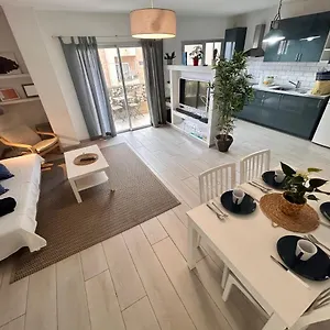 medano-beach-apartment-2-bedrooms.adeje-hotels.com/